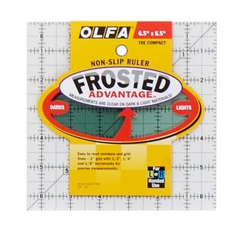 OLFA Quilt frostad acryl linjal QR-6S 6,5x6,5 INCH NON-SLIP RULER